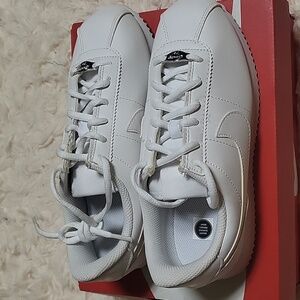 nike cortez basic SL  904764-100